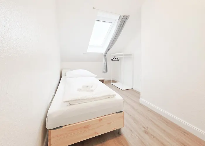 Tolstov - 5 - Balcony - Kitchen - Washing Machine - Next To Cologne